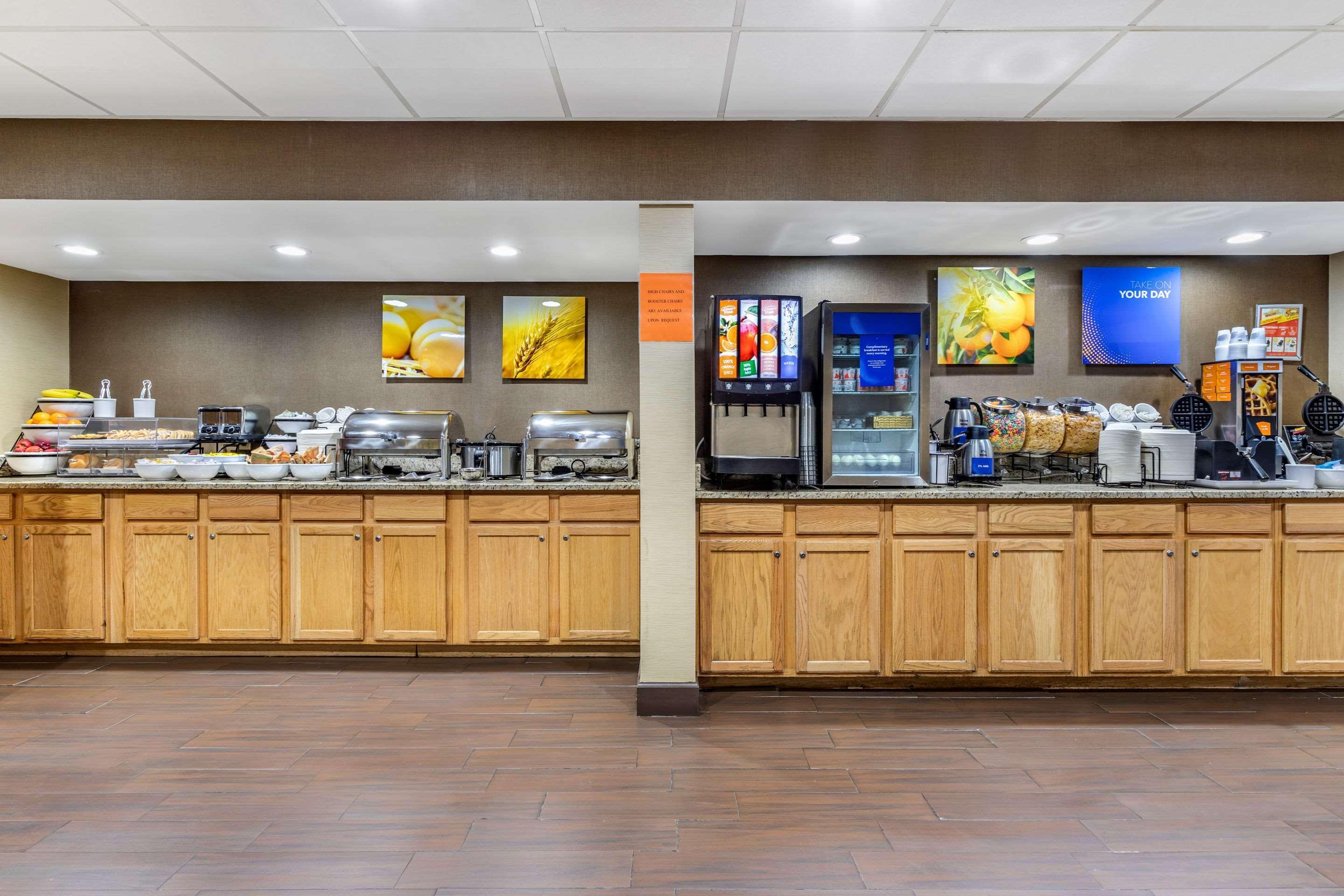 Comfort Inn & Suites Clemson - University Area Luaran gambar