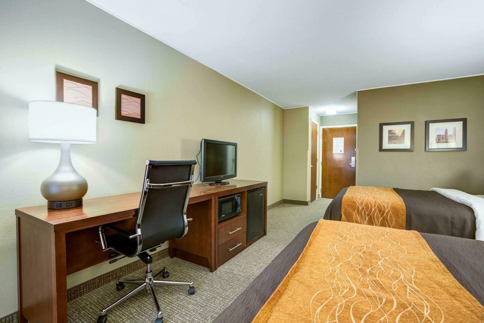 Comfort Inn & Suites Clemson - University Area Luaran gambar